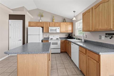 17 Wistar Way, O'fallon, MO 63366 photo 9
