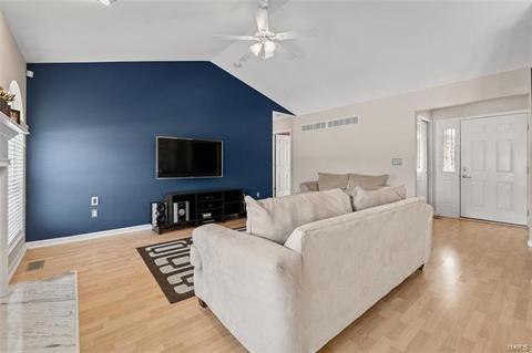 17 Wistar Way, O'fallon, MO 63366 photo 7
