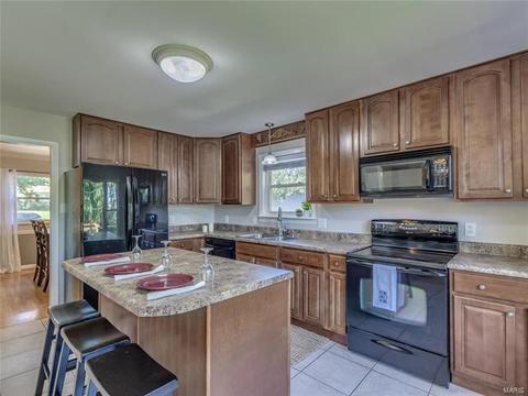 915 Salem Way, Ellisville, MO 63021 photo 6
