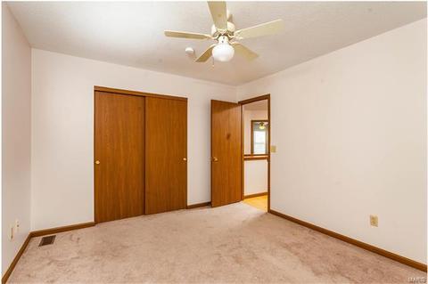 1036 Oak Glen Cir, Ballwin, MO 63021 photo 32