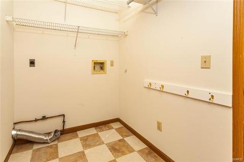 1036 Oak Glen Cir, Ballwin, MO 63021 photo 15