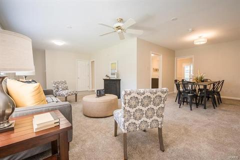 115 Sunnyside Ct, Ballwin, MO 63021 photo 2