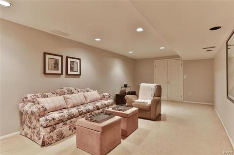 625 Waterford Ridge Ct, Ballwin, MO 63021 photo 41