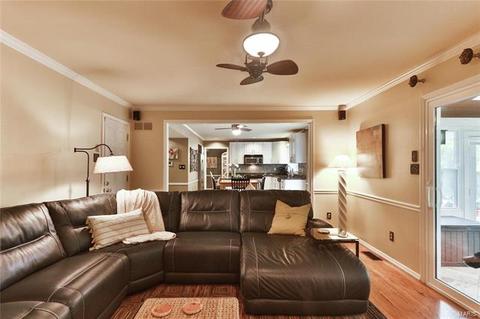 625 Waterford Ridge Ct, Ballwin, MO 63021 photo 23