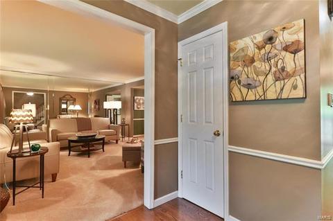 625 Waterford Ridge Ct, Ballwin, MO 63021 photo 5