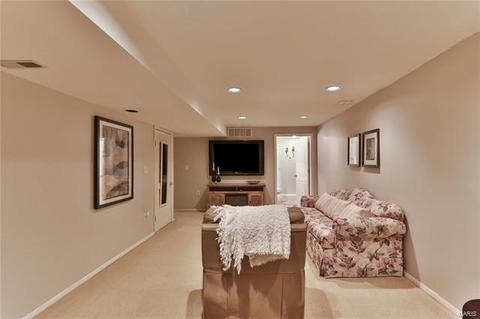 625 Waterford Ridge Ct, Ballwin, MO 63021 photo 42