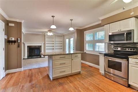1686 Carman Mill Dr, Manchester, MO 63021 photo 11