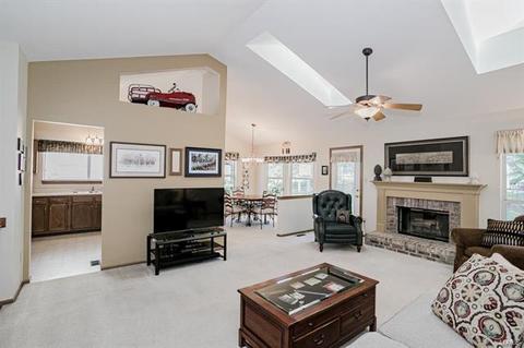 807 Barbara Ann Ln, Ellisville, MO 63021 photo 8