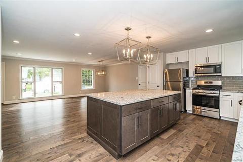 351 Messina Dr, Ballwin, MO 63021 photo 15