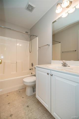 1204 Arbor Trails Ct, Ballwin, MO 63021 photo 45