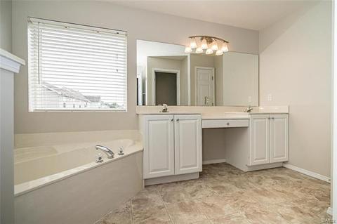 1204 Arbor Trails Ct, Ballwin, MO 63021 photo 39