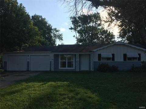 910 Jacobs, O'fallon, MO 63366 photo 4