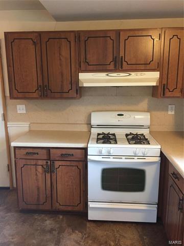 910 Jacobs, O'fallon, MO 63366 photo 9
