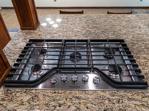569 Woodlyn Crossing Cir, Ballwin, MO 63021 photo 13