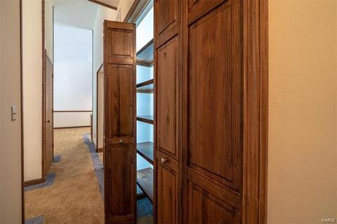 569 Woodlyn Crossing Cir, Ballwin, MO 63021 photo 17
