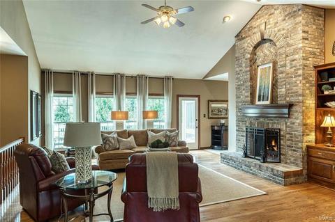 1154 Whitmoor Dr, Weldon Spring, MO 63304 photo 10