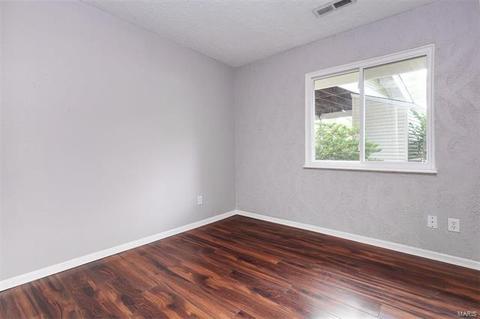 440 Country Downs, Ballwin, MO 63021 photo 13