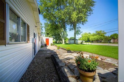 301 Briscoe Ave, O'fallon, MO 63366 photo 23