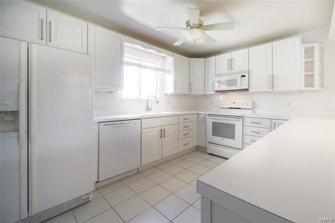 301 Briscoe Ave, O'fallon, MO 63366 photo 6