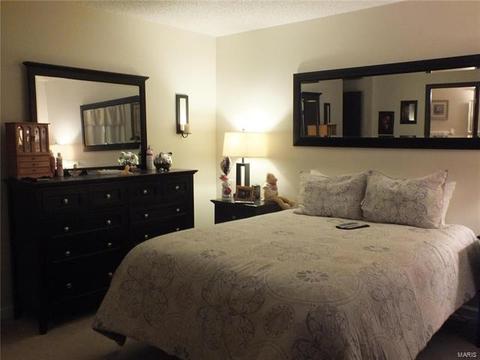 1119 Shadowoak Dr, Ballwin, MO 63021 photo 8