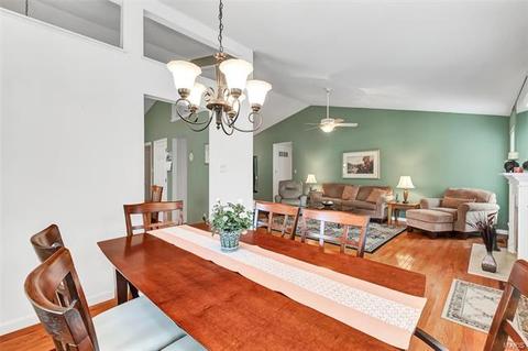 2567 Hickory Mnr, Wildwood, MO 63011 photo 9