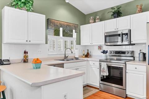2567 Hickory Mnr, Wildwood, MO 63011 photo 15