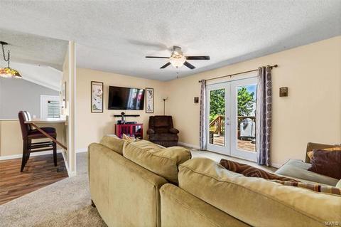 411 Fire Tree Ln, O'fallon, MO 63368 photo 7