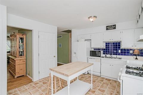 905 Brookvale, Manchester, MO 63021 photo 9
