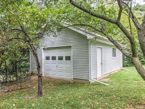 3455 Fee Fee, Bridgeton, MO 63044 photo 4