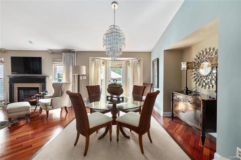 1253 Arbor Bluff Cir, Ballwin, MO 63021 photo 8