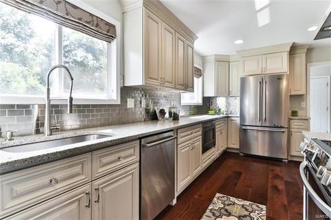 16 Nicolet Dr, Manchester, MO 63011 photo 15