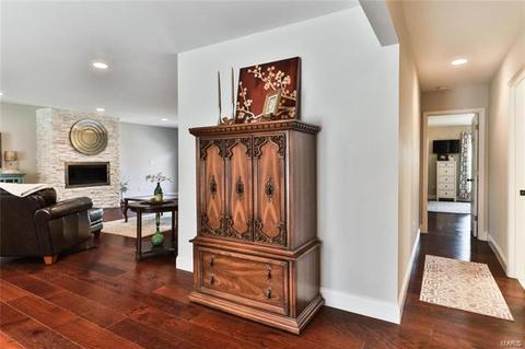 16 Nicolet Dr, Manchester, MO 63011 photo 24
