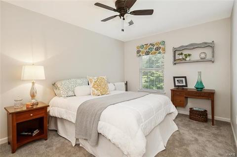 694 Charleston Oaks Dr, Ballwin, MO 63021 photo 20
