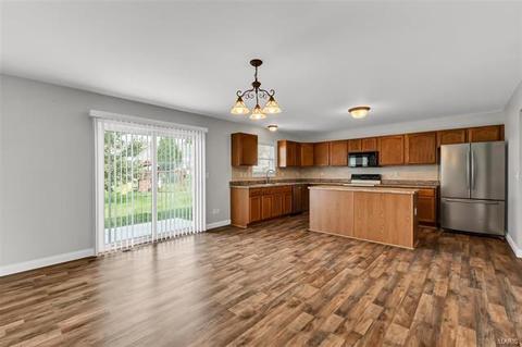 32 Press Box Ct, O'fallon, MO 63366 photo 4