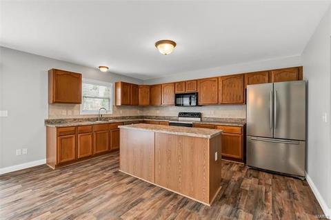 32 Press Box Ct, O'fallon, MO 63366 photo 5