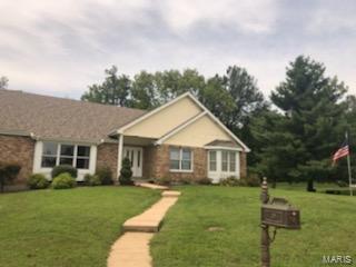 5292 Roanoke Dr, Weldon Spring, MO 63304 photo 1