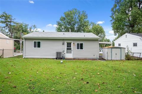 216 Ballwin Ave, Ballwin, MO 63021 photo 15