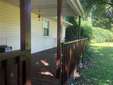 3144 Smiley Rd, Bridgeton, MO 63044 photo 5