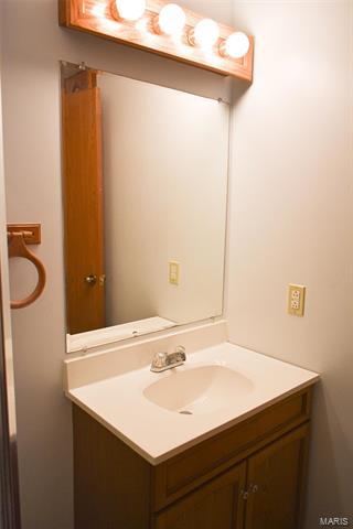 2373 Hiddengarden Ct, Ballwin, MO 63021 photo 31