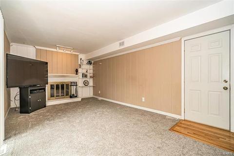 602 Showplace Ct, Ballwin, MO 63021 photo 20