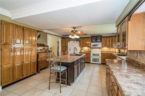 1515 Towne Dr, Ellisville, MO 63011 photo 6