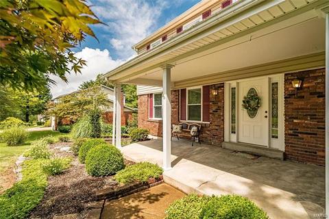 1515 Towne Dr, Ellisville, MO 63011 photo 3