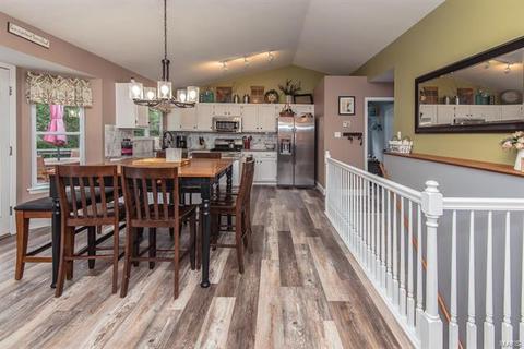 24 Forest Haven Ct, O'fallon, MO 63368 photo 11