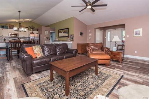 24 Forest Haven Ct, O'fallon, MO 63368 photo 9