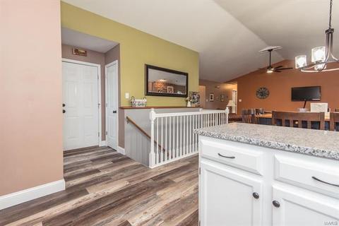 24 Forest Haven Ct, O'fallon, MO 63368 photo 17