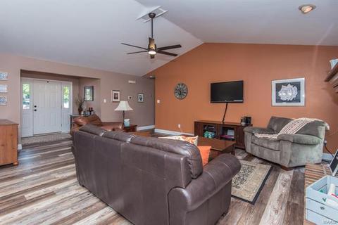 24 Forest Haven Ct, O'fallon, MO 63368 photo 6