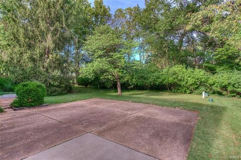 474 Hillbrook Dr, Ballwin, MO 63011 photo 24