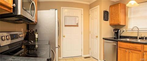 8 Alviston Ct, O'fallon, MO 63366 photo 9