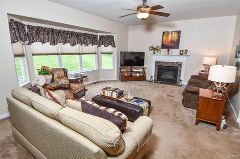 6572 Devonhurst Dr, Saint Louis, MO 63129 photo 14