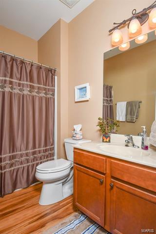6572 Devonhurst Dr, Saint Louis, MO 63129 photo 43